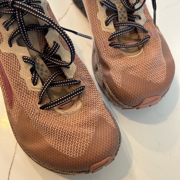 Women’s Altra Timp 4 trail running shoes 8.5 - Picture 13 of 15